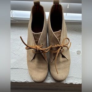 Sperry wedges. Size 8